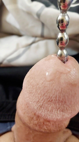 CosmicKastaway: Primo piano della sonda con una lunga verga sounding