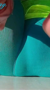 Foot Massage Wet Feet Slippery Toes Light Foot Strokes Beautiful Nails Pedicure Sexy Ginnagg