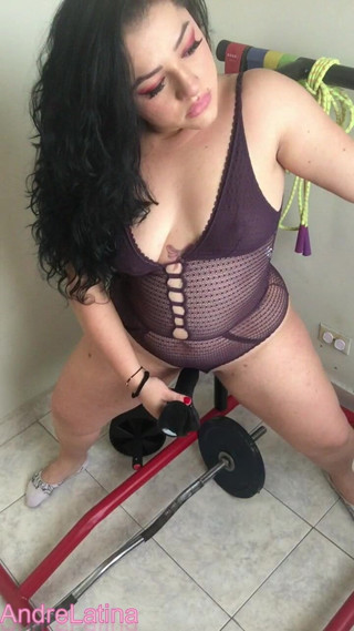 Gatita latina: Single Stepmother Sends Me This Video