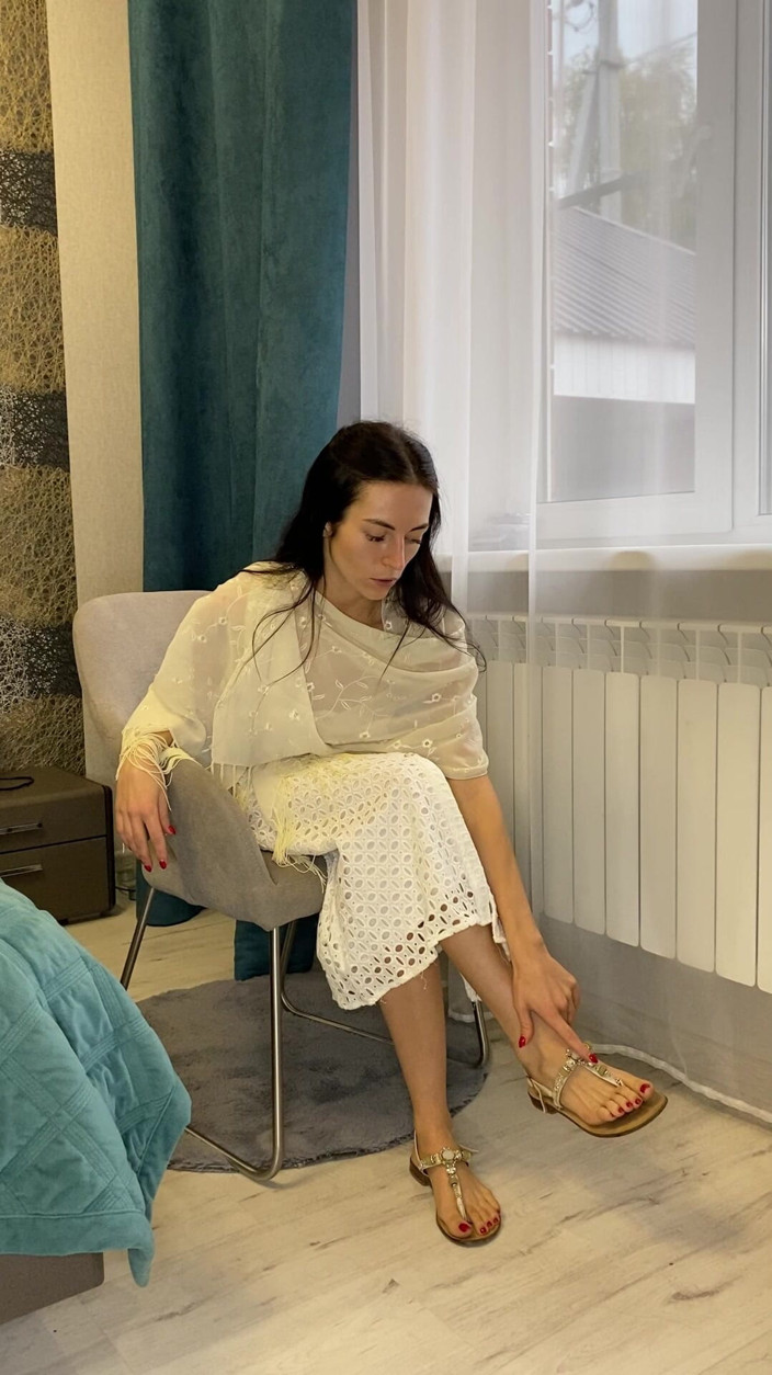 Princess Monica: Foot Slave Training, Toilet Humiliation