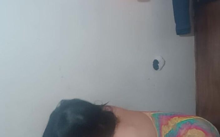 Femboy from Colombia: Phòng Ami đến hàng xóm