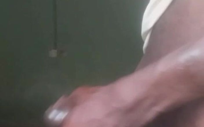 Badman4606: 흑인 대물 자지로 쓰다듬는 십대 흑인 흑누나