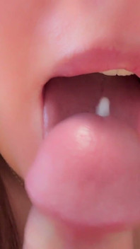 My Stepmom Loves Sucking My Big Cock! a Hot Cumshot in Her Mouth!
