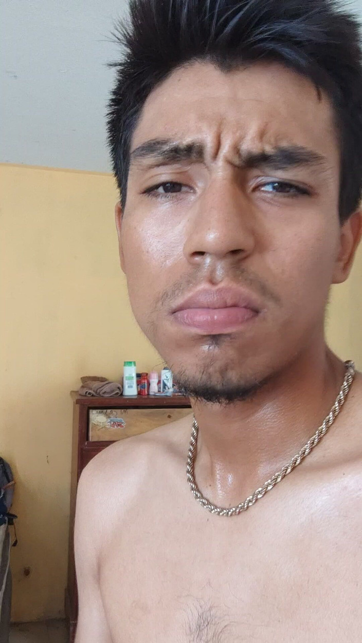 AlexAlejandro13: Sledují mého ptáka