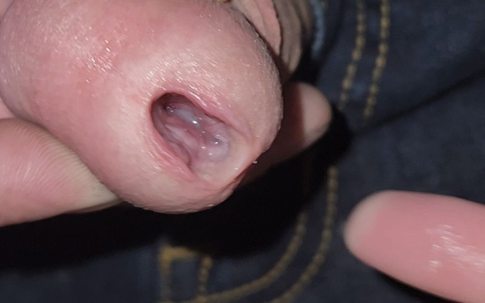 I-Heart-BBW: Gaping Urethra - Marker and Pinky Insertion