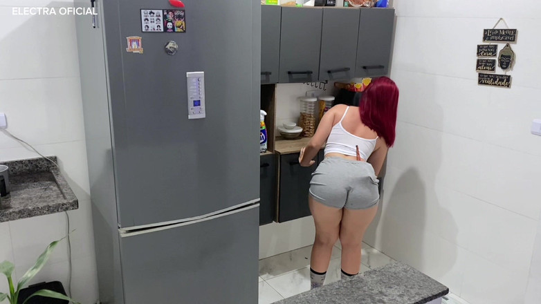 Curious Electra: Уборка балкона