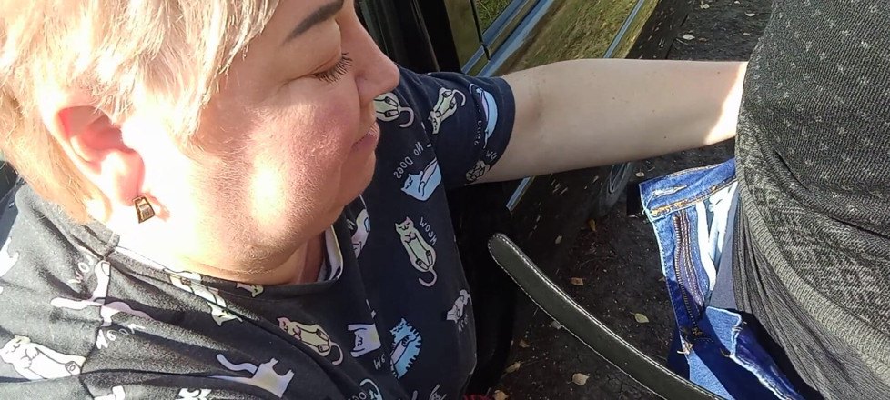 Zona901: bitch sucks cock outdoor place and gets a mouthful of...