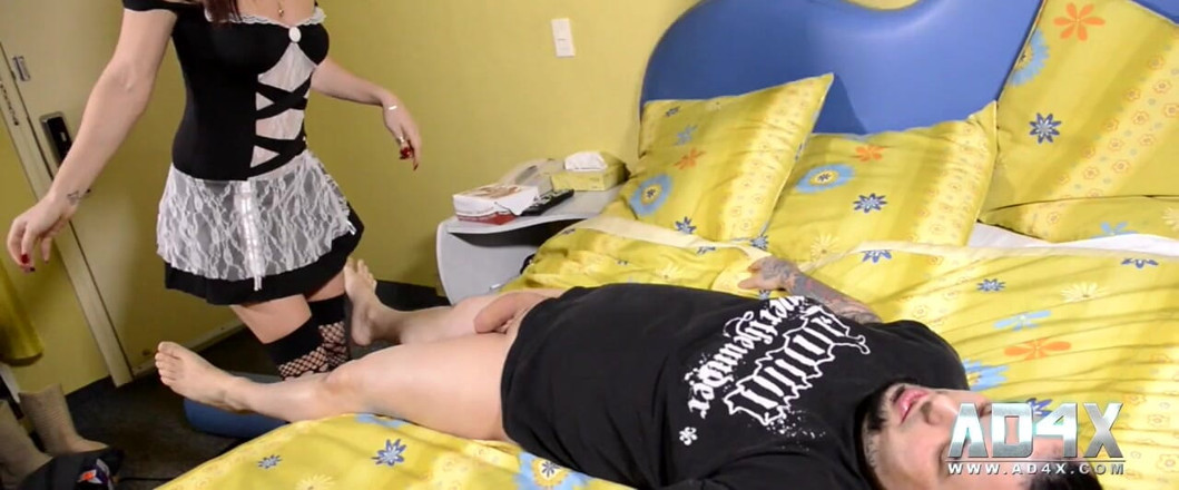 AD4X: 女仆的口交高清
