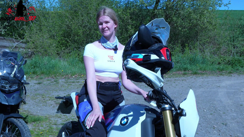 Bikergirl_97: 자기소개를 할게요!