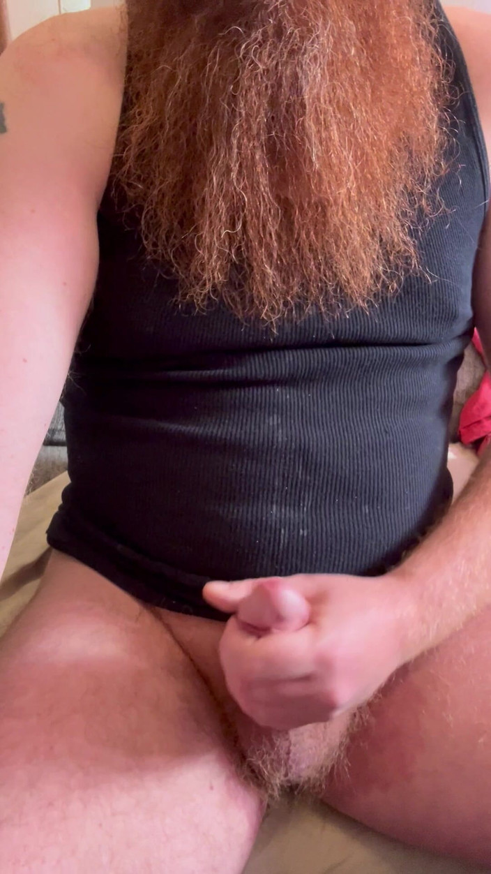 Big Baz: Éjaculation dans ma barbe