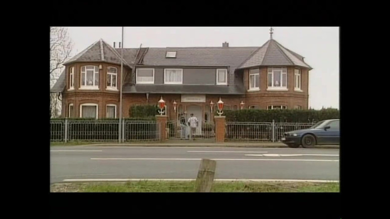 The Hunters: Geile MILfs bekommen von riesigen retro-schwänzen ihre Ärsche gebrochen (kompletter film)