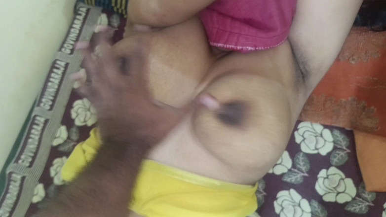 Magilmathi: Gospodină care se bucură de romantism fierbinte