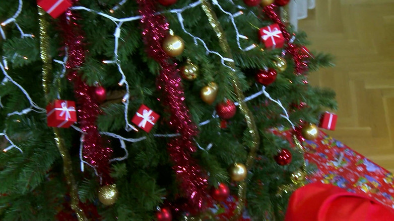 Teen clips and best blowjobs: Cerita seks xmas girls - cewek-cewek nakal dientot habis-habisan di hari...