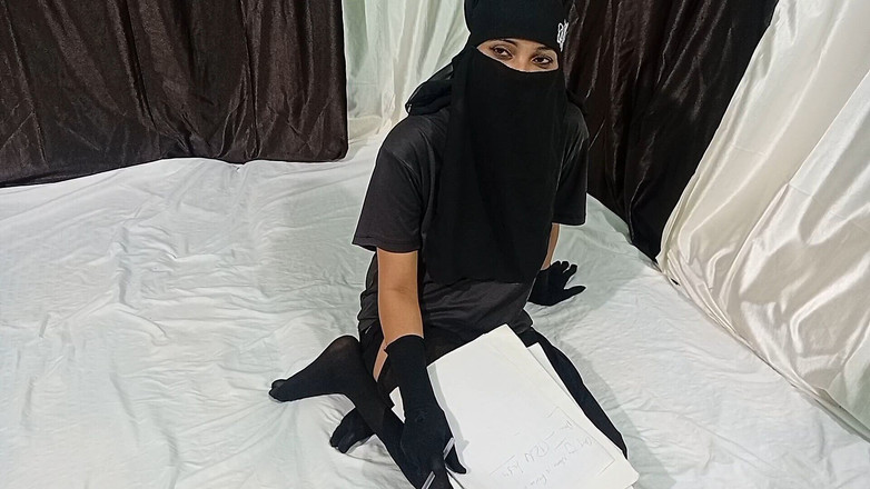Dearshivani: Straffad för läxor knullades muslimsk tjej i hijab