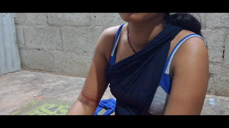 Desi step mom: Sexuální video se služebníkem