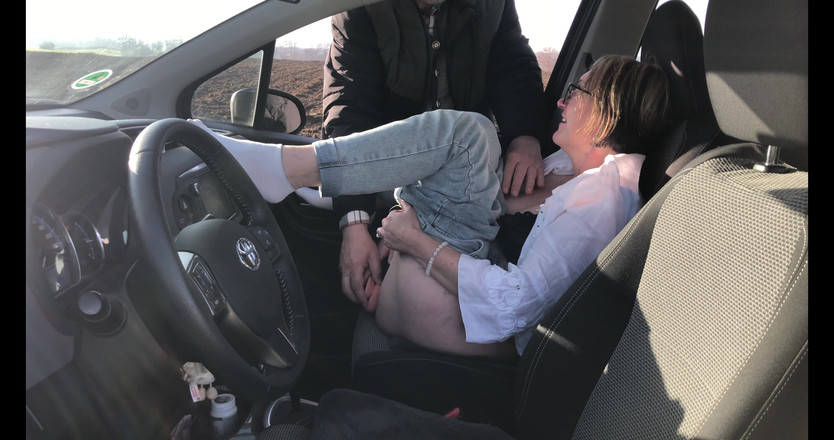 Pozi: Mia moglie è nel parcheggio