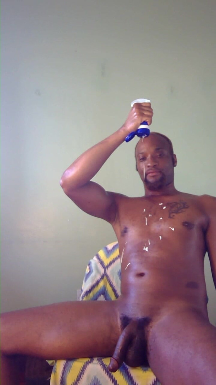 Kennie Jai: Kennie jai lagi siap-siap di pantai