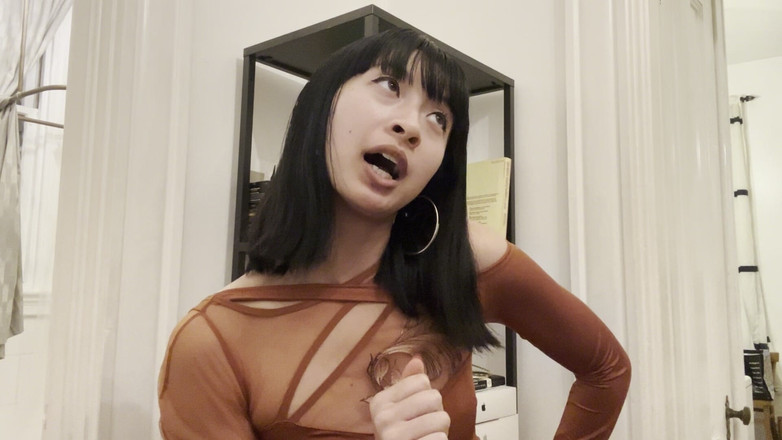 Felicity Azura: pakai pasta gigi