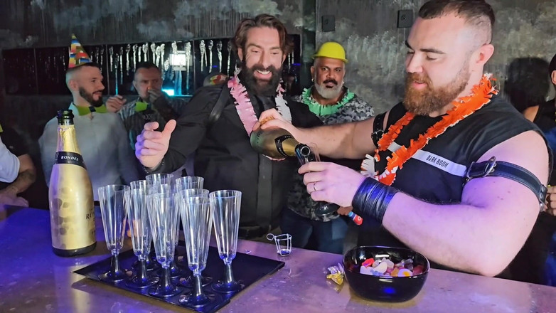 Rober_go: Orgie fantastică de Revelion X