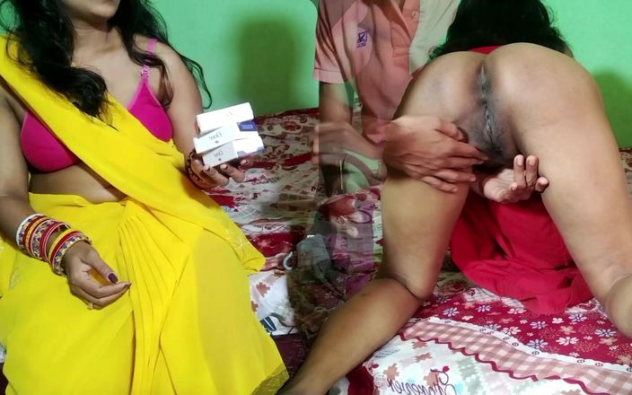FireeCouple: Bhabhi fue follada por el vendedor mientras trataba de comprar...