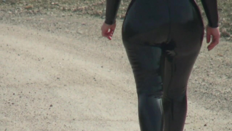 Lydia Privat: Latex hardcore colony part 1