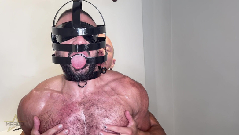 Marco Star: Gebouwd om te worden gebonden en gebruikt