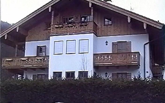 GERMAN PORN CLASSICS: Sweet Teens Heiss Gefickt