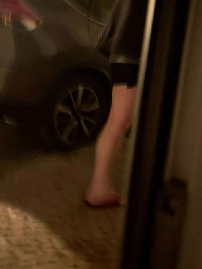 AmateurBoysPissing: Diesen Jungen Beim Pinkeln Vor Meinem Fenster Erwischt