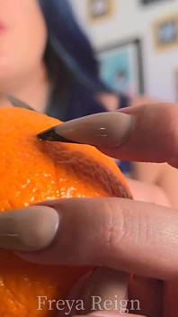 Scratching Sharp Long Nail Fetish JOI